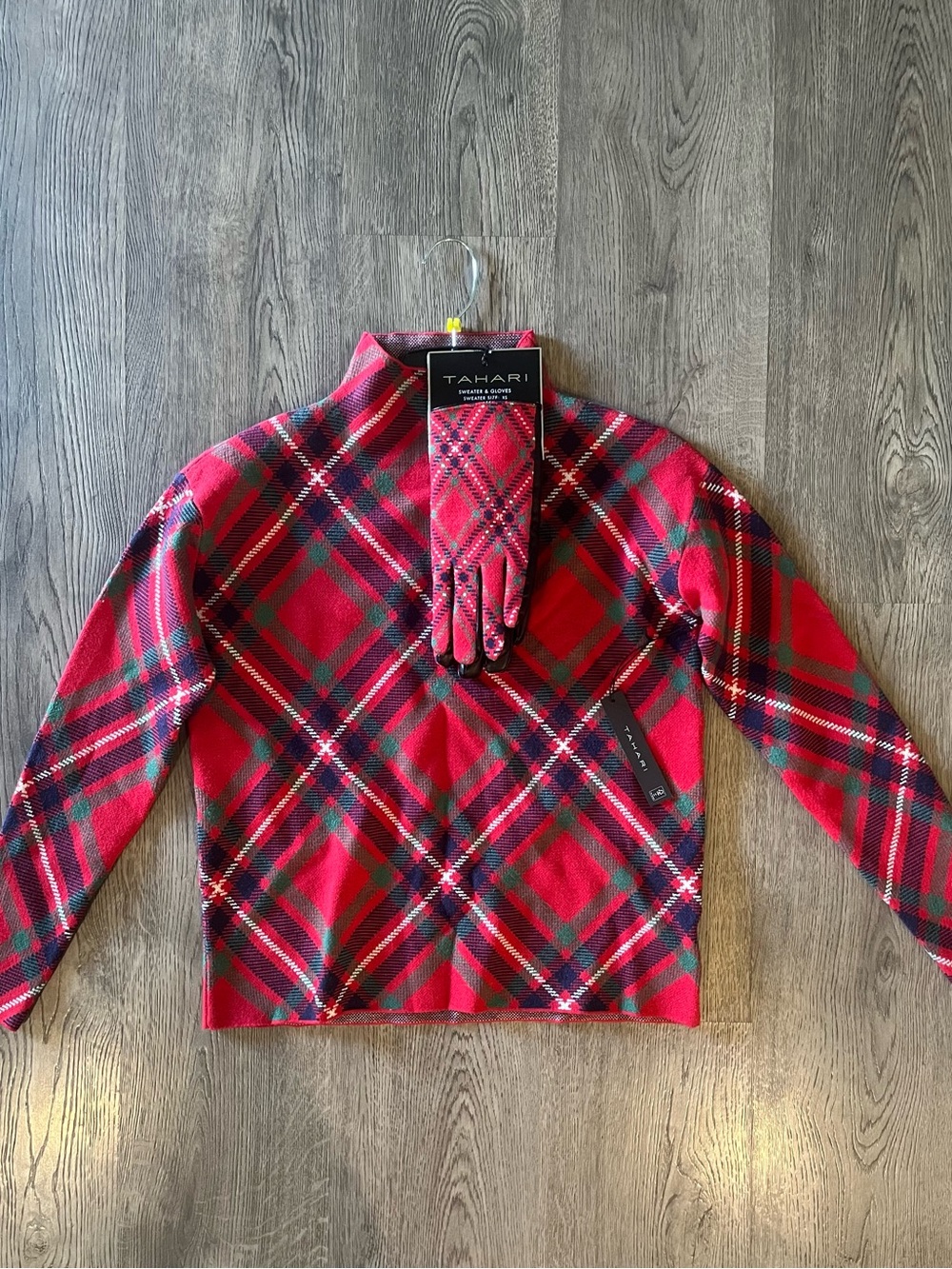 NWT Tahari Red Plaid Sweater with Matching Gloves